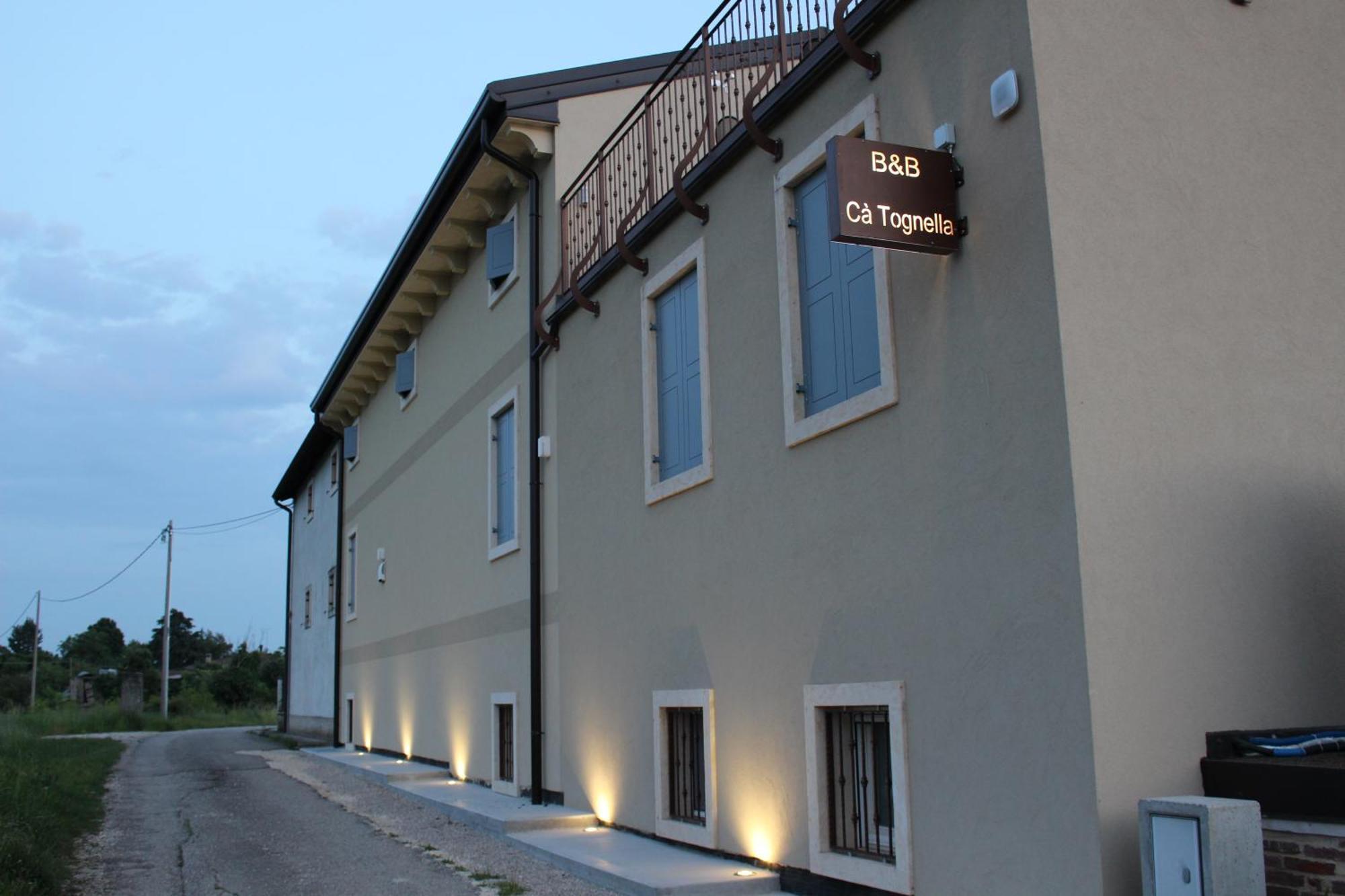 Bed And Breakfast Ca Tognella Пескантина Экстерьер фото